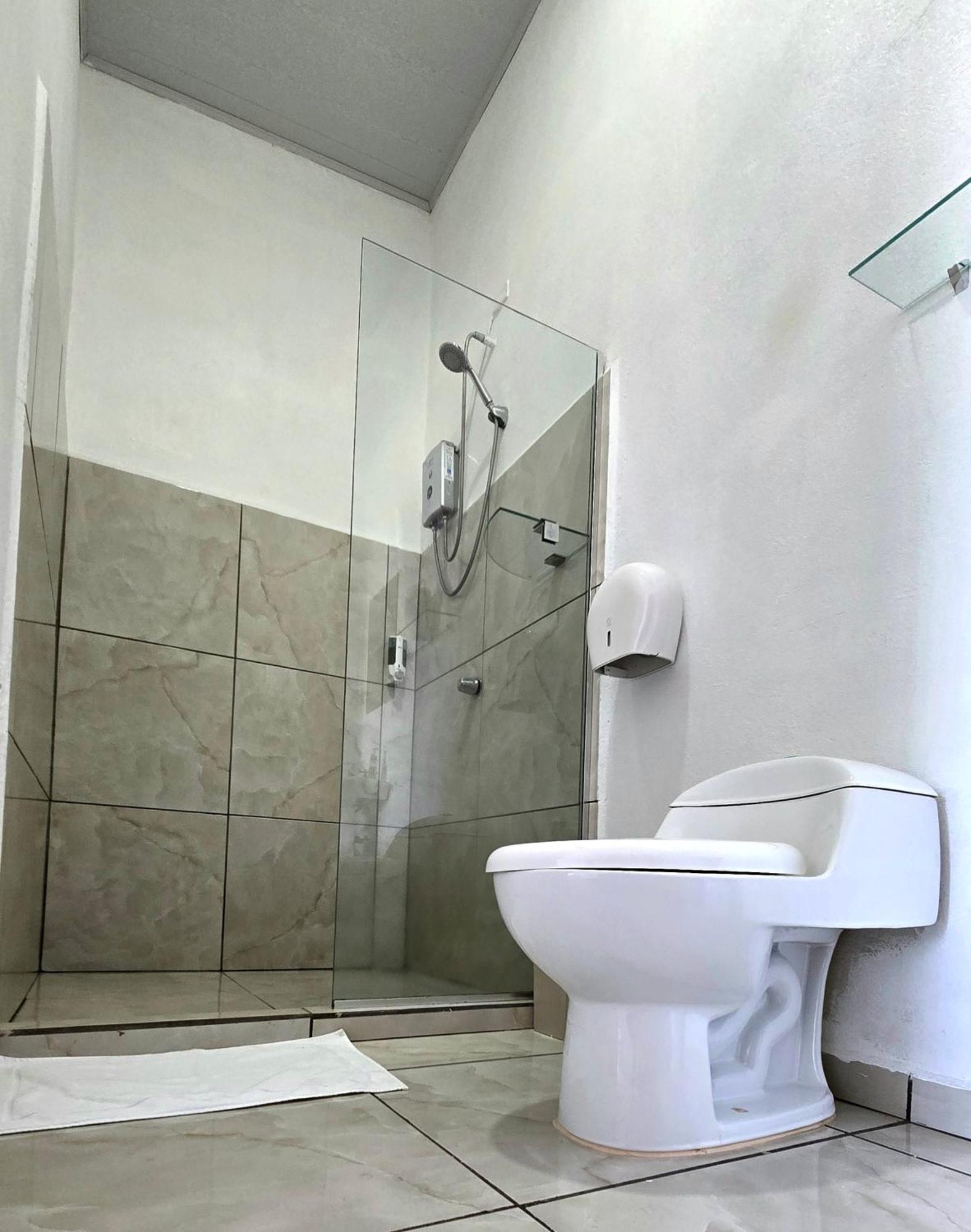 Cattleya Family Otel Monteverde Dış mekan fotoğraf